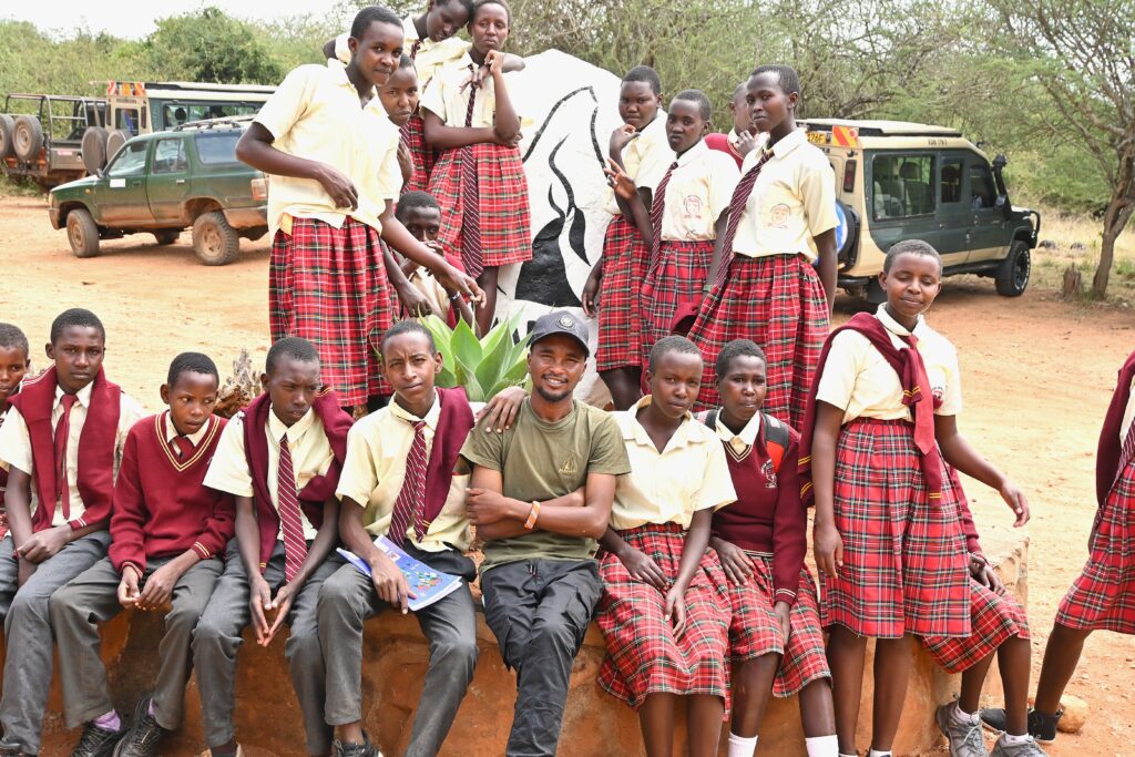 Leshan with Il Motiok secondary students at Mpala